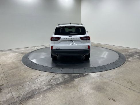 New 2026 Ford Escape ST-Line w/ Tech Pack #1 AWD/4WD image 7