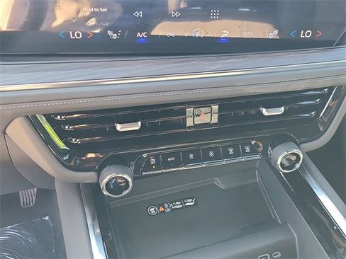 New 2026 Chevrolet Suburban LT w/ Comfort Package image 35