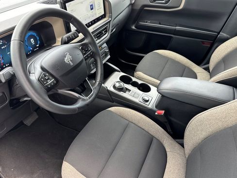 Used 2025 Ford Bronco Sport Big Bend w/ Convenience Package image 11