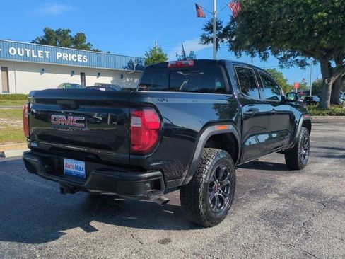 Used 2025 GMC Canyon Elevation w/ Convenience Package AWD/4WD image 4