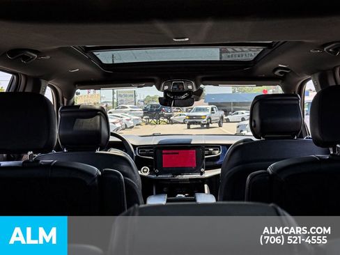 Used 2022 Jeep Wagoneer Series II w/ Premium Group I AWD/4WD image 18