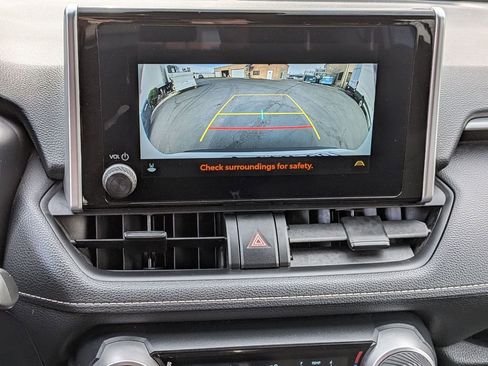 Used 2025 Toyota RAV4 LE image 18