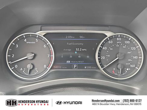 Used 2024 Nissan Sentra SV FWD image 32