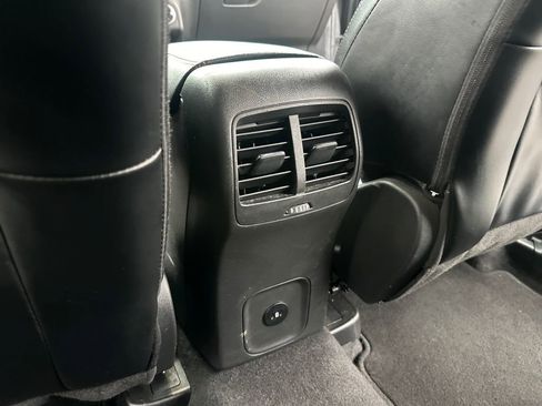 Used 2024 Ford Escape ST-Line image 27