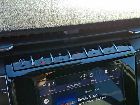 Used 2023 Jeep Grand Cherokee L Altitude image 26