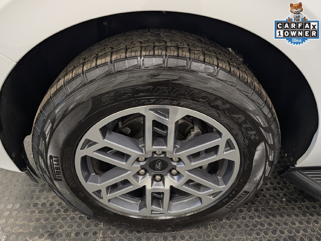 Used 2025 Ford Expedition Active AWD/4WD image 7