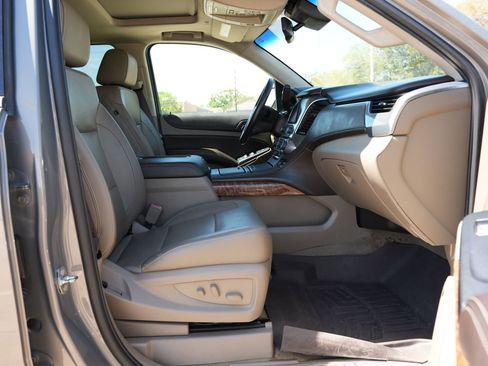 Used 2018 Chevrolet Tahoe Premier w/ Max Trailering Package RWD image 27