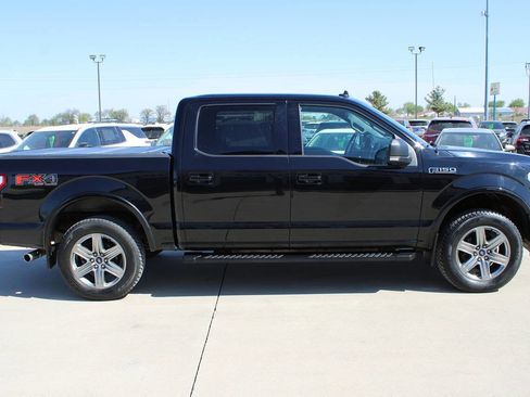 Used 2018 Ford F150 XLT w/ Equipment Group 302A Luxury AWD/4WD image 4