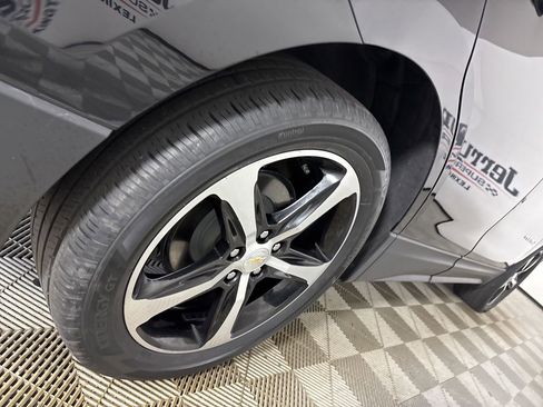 Used 2022 Chevrolet Equinox LT image 32