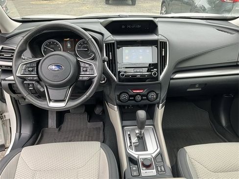 Used 2023 Subaru Forester Premium image 32