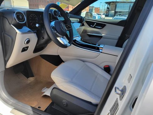 New 2026 Mercedes-Benz GLC 300 4MATIC image 18