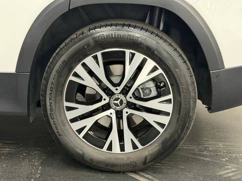 Used 2026 Mercedes-Benz GLB 250 image 18