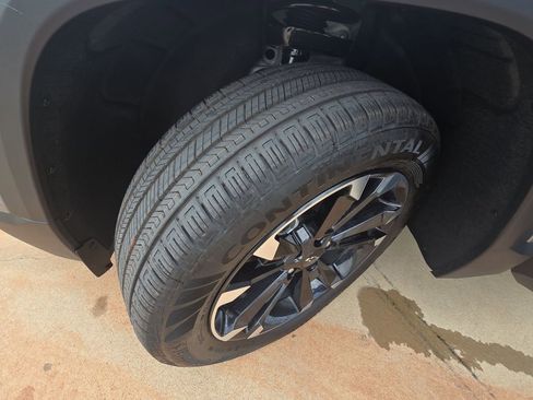 New 2026 Chevrolet Equinox RS w/ Safety and Technology Package FWD image 31