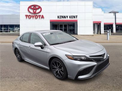 Used 2024 Toyota Camry SE w/ Convenience Package