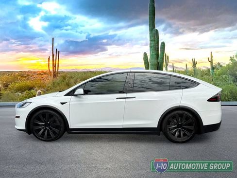 Used 2023 Tesla Model X AWD/4WD image 8