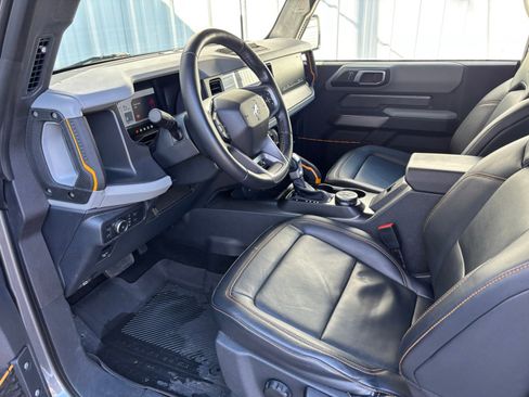 Used 2022 Ford Bronco Badlands w/ Sasquatch Package image 14