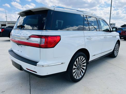 Used 2021 Lincoln Navigator Reserve w/ Luxury Package AWD/4WD image 48