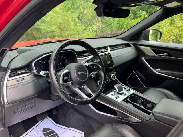 Used 2023 Jaguar F-PACE S AWD/4WD image 10