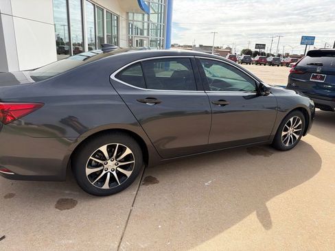 Used 2016 Acura TLX w/ Technology Package FWD image 10