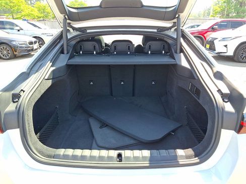 Used 2022 BMW i4 eDrive40 w/ M Sport Package RWD image 29