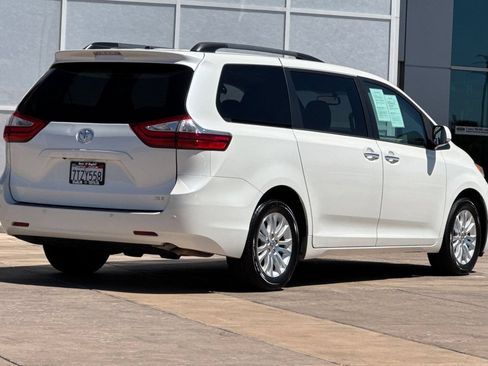 Certified 2016 Toyota Sienna XLE w/ XLE Navigation Package FWD image 4