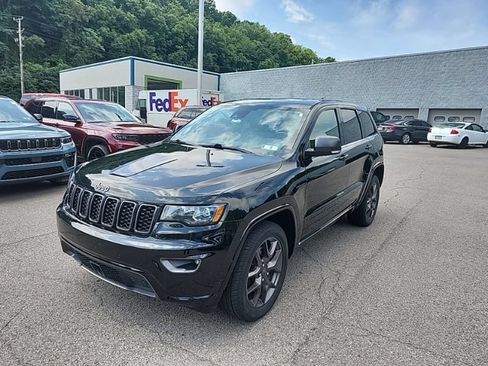 Used 2021 Jeep Grand Cherokee Limited w/ Quick Order Package 2GK 80th AWD/4WD image 3