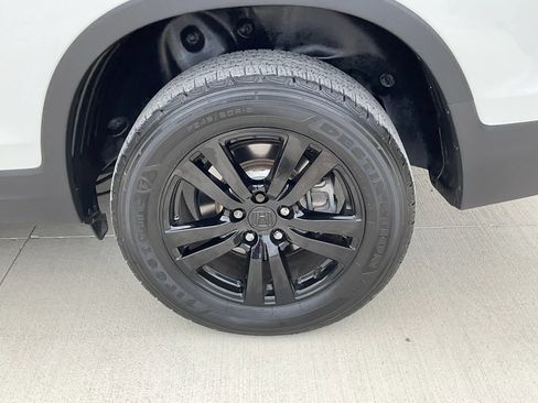 Used 2021 Honda Ridgeline Black Edition image 35
