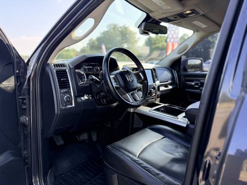 Used 2015 RAM 1500 Laramie w/ Convenience Group AWD/4WD image 12