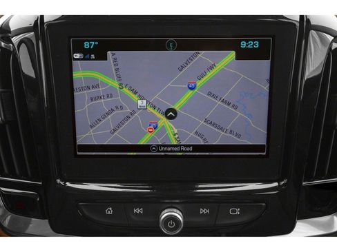 Used 2021 Chevrolet Traverse High Country w/ LPO, Floor Liner Package FWD image 11