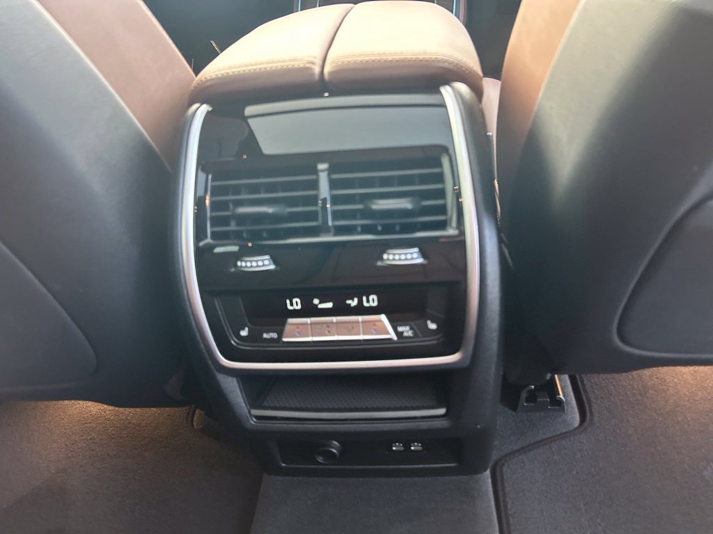 Used 2026 BMW X5 sDrive40i w/ M Sport Package RWD image 31