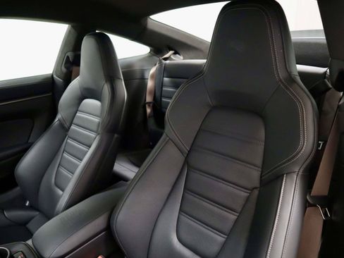 Used 2025 Porsche 911 Turbo S AWD/4WD image 21
