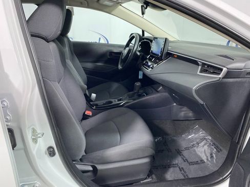 Certified 2022 Toyota Corolla LE image 8