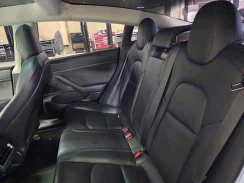 Used 2021 Tesla Model 3 Standard Range Plus RWD image 11