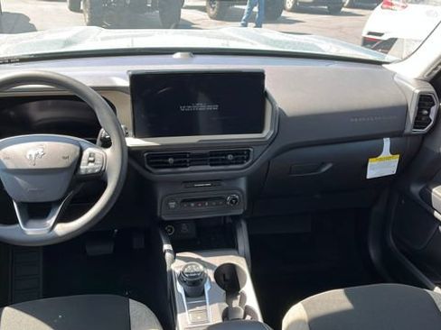 Used 2025 Ford Bronco Sport Big Bend AWD/4WD image 31