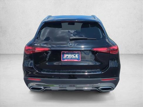 Used 2023 Mercedes-Benz GLC 300 image 7
