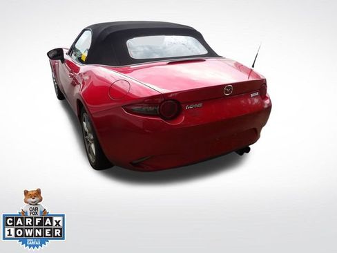 Used 2016 MAZDA MX-5 Miata Sport RWD image 15
