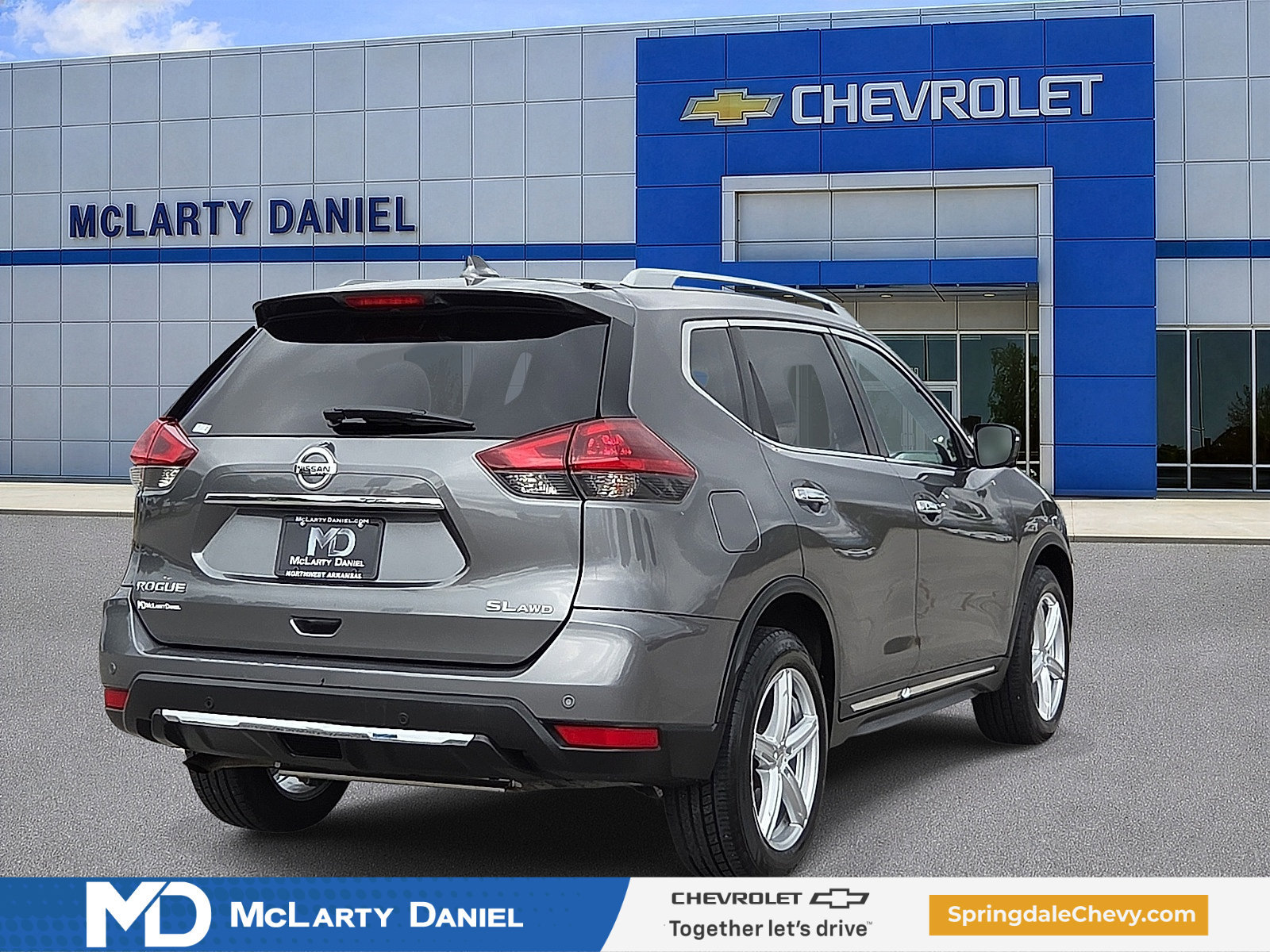 Used 2019 Nissan Rogue SL AWD/4WD image 5