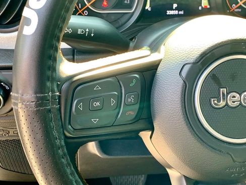 Used 2024 Jeep Wrangler Unlimited Sport AWD/4WD image 31