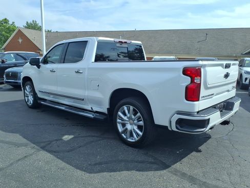 Used 2023 Chevrolet Silverado 1500 High Country AWD/4WD image 5