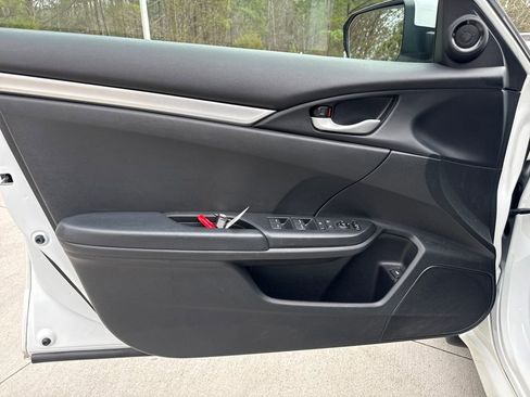 Used 2020 Honda Civic Sport image 14