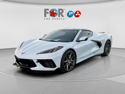 Used 2021 Chevrolet Corvette Stingray Preferred Cpe w/ Z51 Performance Package image 1