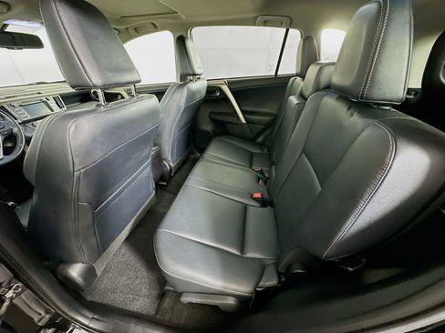 Used 2015 Toyota RAV4 Limited AWD/4WD image 26