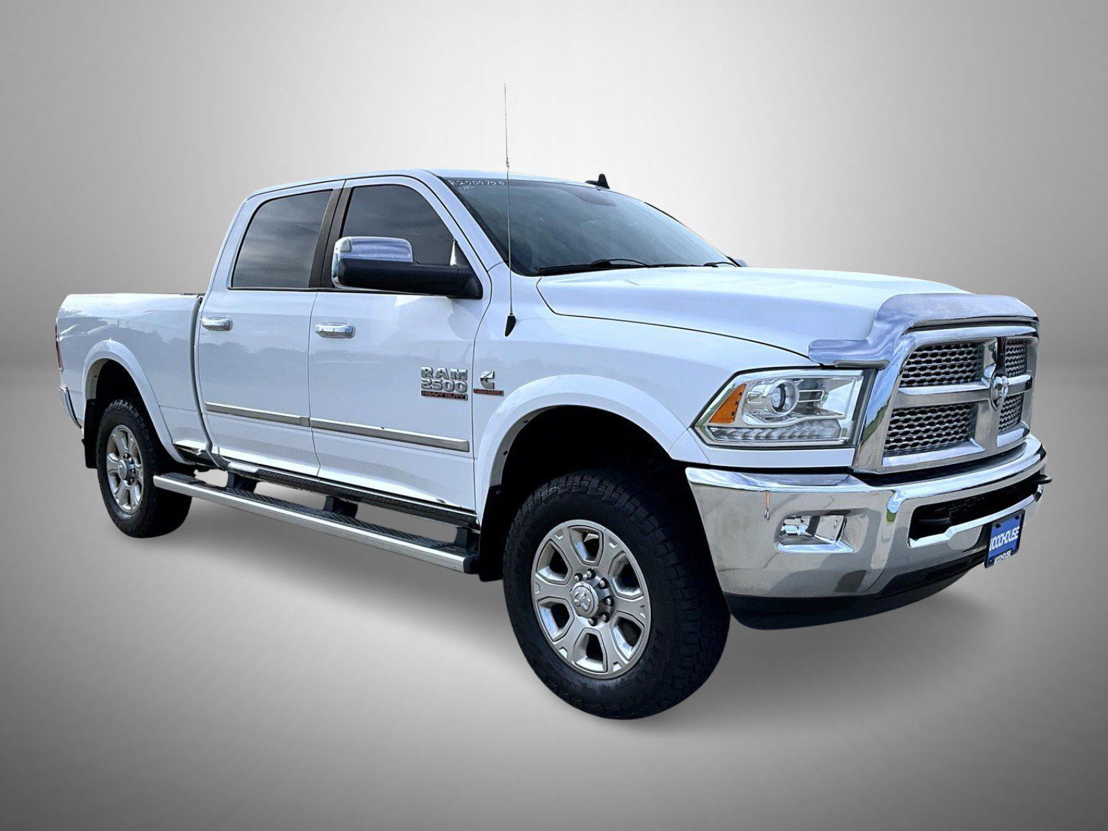Used 2015 RAM 2500 Laramie w/ Cold Weather Group AWD/4WD image 3