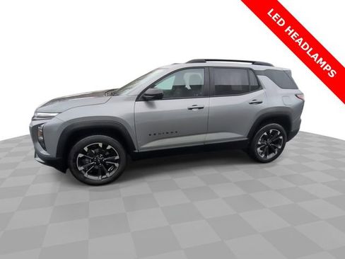 Certified 2025 Chevrolet Equinox RS image 4