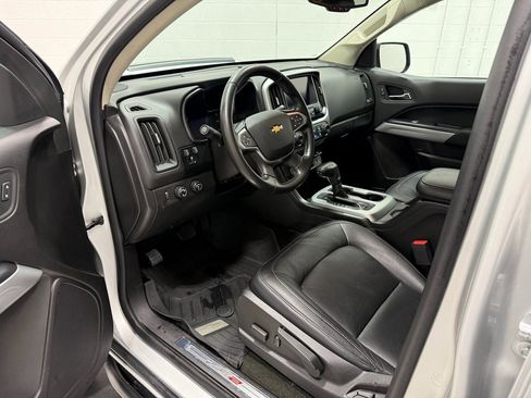 Used 2018 Chevrolet Colorado ZR2 image 11