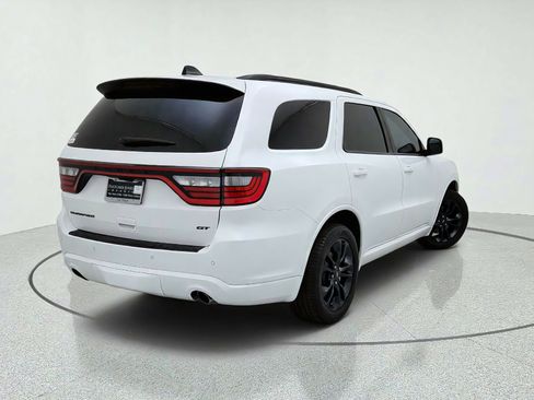 Used 2024 Dodge Durango GT RWD image 9