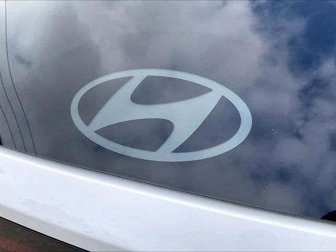 Certified 2025 Hyundai Tucson SEL image 28