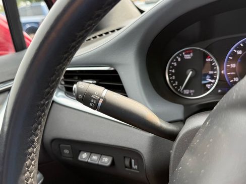 Used 2024 Buick Enclave Premium image 23