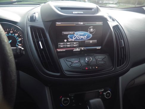 Used 2013 Ford Escape SE image 10