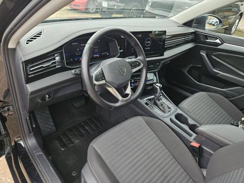 Used 2025 Volkswagen Jetta S FWD image 13